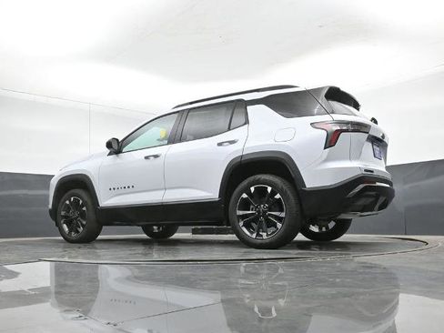 New 2026 Chevrolet Equinox RS image 12