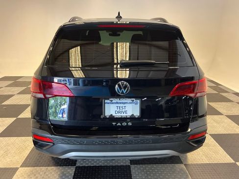 Certified 2024 Volkswagen Taos S w/ MDO Package FWD image 4