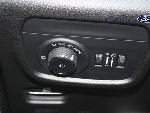 Used 2023 Jeep Grand Cherokee Limited w/ Black Appearance Package RWD image 22