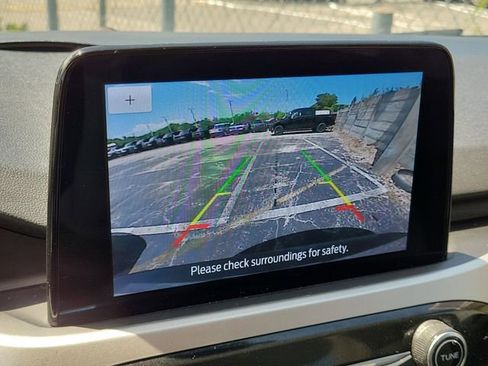 Used 2020 Ford Escape SE FWD image 25