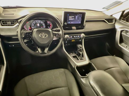 Used 2023 Toyota RAV4 XLE w/ Convenience Package FWD image 28