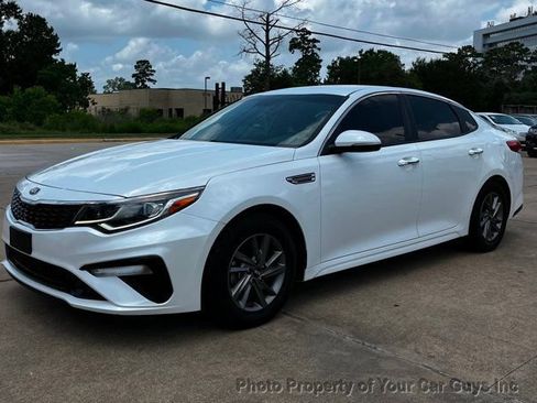 Used 2020 Kia Optima LX FWD image 1