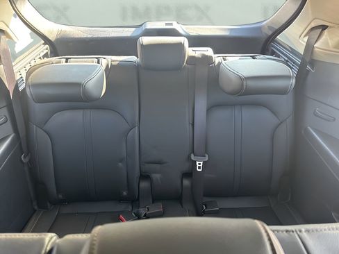 Used 2024 MAZDA CX-90 3.3 Turbo w/ Preferred Plus image 13