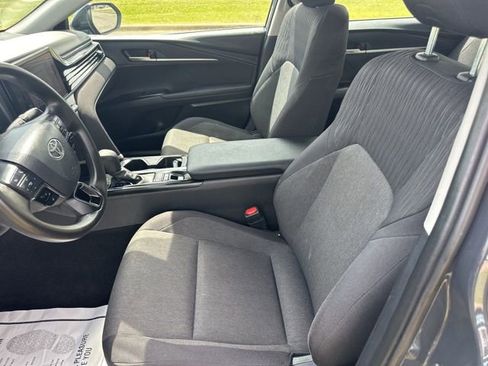 Used 2025 Toyota Camry LE FWD image 9