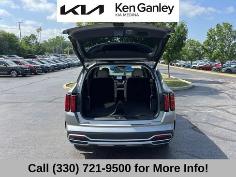 Certified 2023 Kia Sorento SX Prestige AWD/4WD image 51