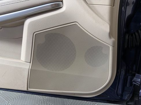 Used 2014 Mercedes-Benz E 350 Sedan image 19