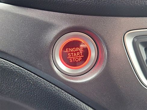 Certified 2018 Honda Ridgeline RTL-T image 21