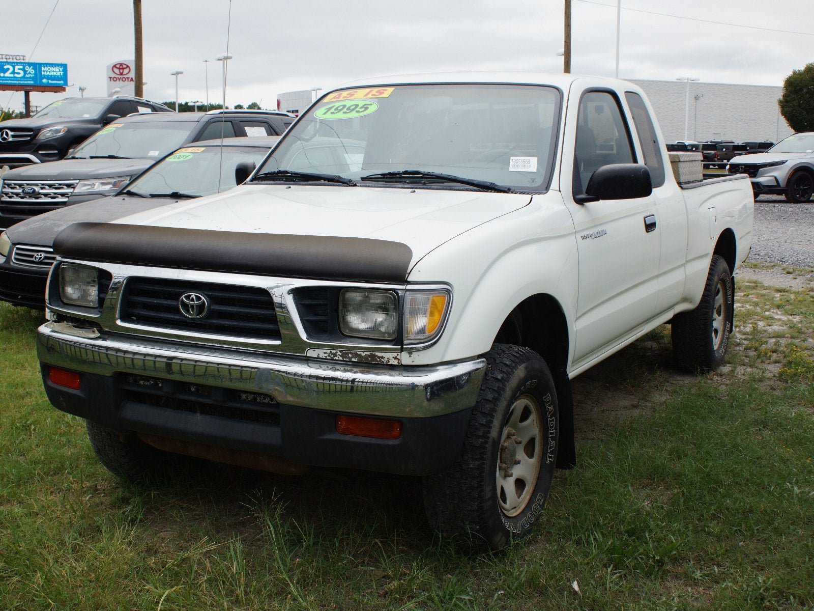 Used 1995 Toyota Tacoma 4x4 Xtracab image 1