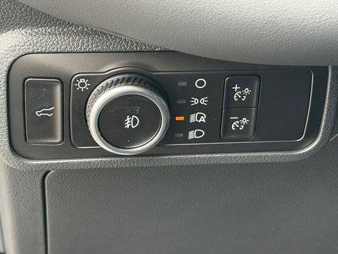 Used 2025 Ford Explorer ST w/ Sun And Sound Package AWD/4WD image 19