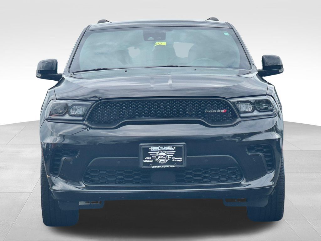 Used 2025 Dodge Durango GT AWD/4WD image 2