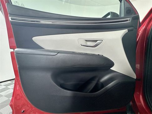 Used 2023 Hyundai Tucson SEL w/ Convenience Package image 11