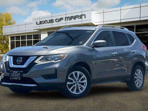 Used 2019 Nissan Rogue SV FWD image 1