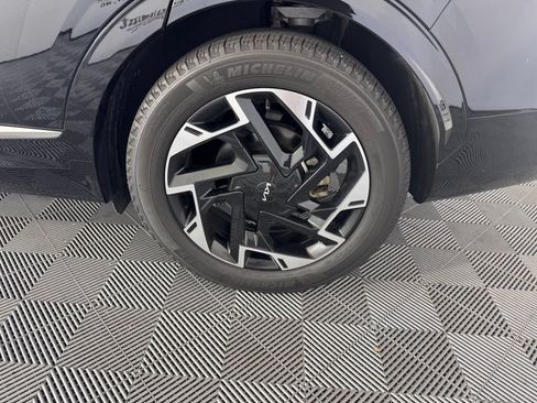 Used 2024 Kia Sportage SX FWD image 13