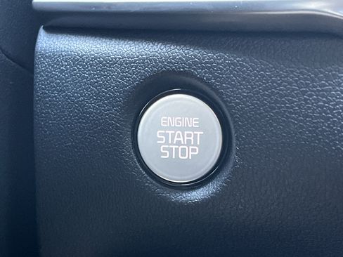 New 2026 Kia Sorento S w/ S Panoramic Sunroof Package image 12