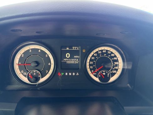 Used 2017 RAM 2500 Tradesman w/ Chrome Appearance Group AWD/4WD image 8