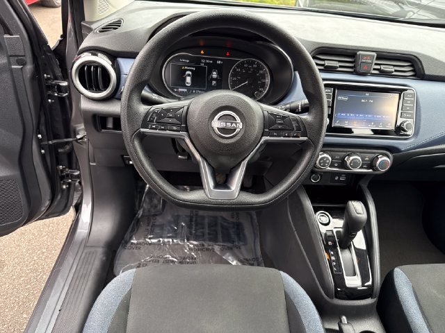 Used 2024 Nissan Versa SV FWD image 17