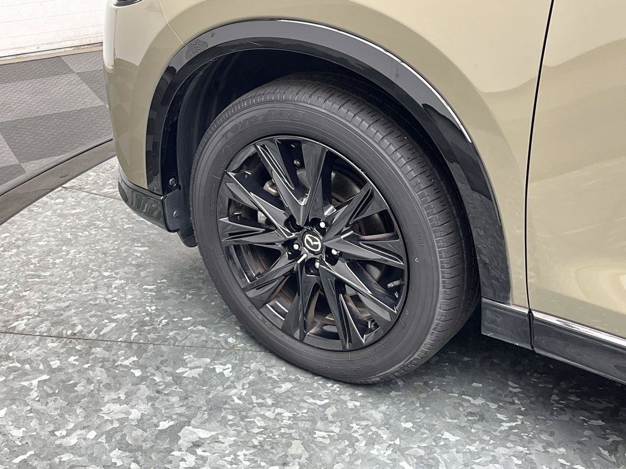 Certified 2024 MAZDA CX-5 Carbon Edition AWD/4WD image 33