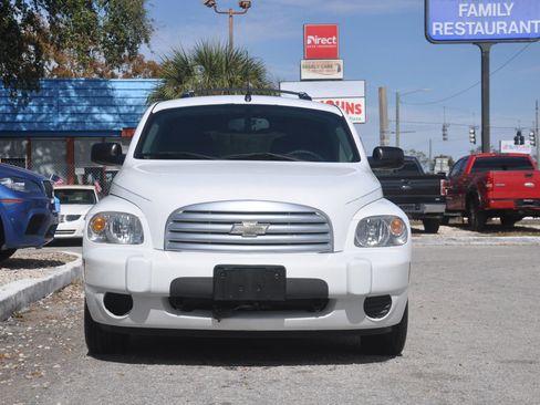 Used 2010 Chevrolet HHR LS image 3