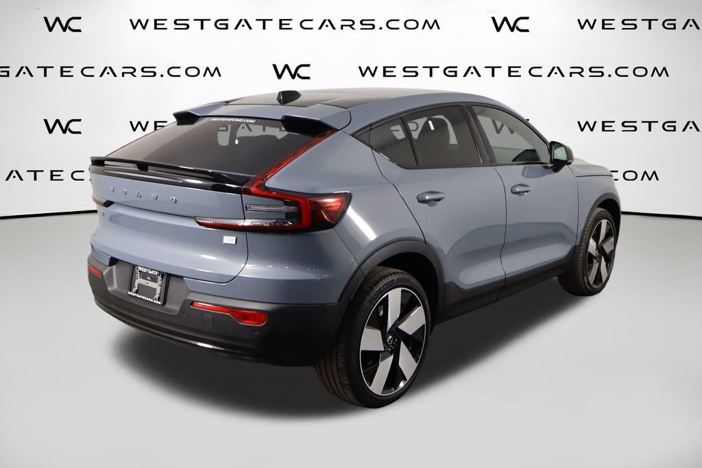 Used 2023 Volvo C40 P8 Recharge Ultimate AWD/4WD image 46