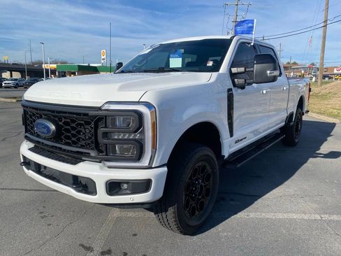 Used 2023 Ford F250 Lariat w/ Lariat Ultimate Package image 3