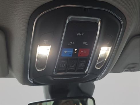 Used 2023 Jeep Grand Cherokee Limited w/ MOPAR Finishing Package image 20