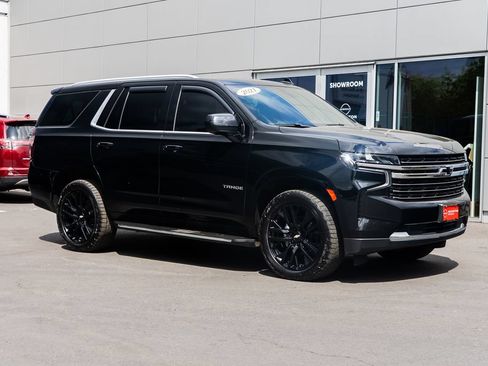 Used 2021 Chevrolet Tahoe LT AWD/4WD image 1