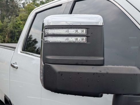 Used 2024 GMC Sierra 3500 Denali w/ Denali Reserve Package AWD/4WD image 11