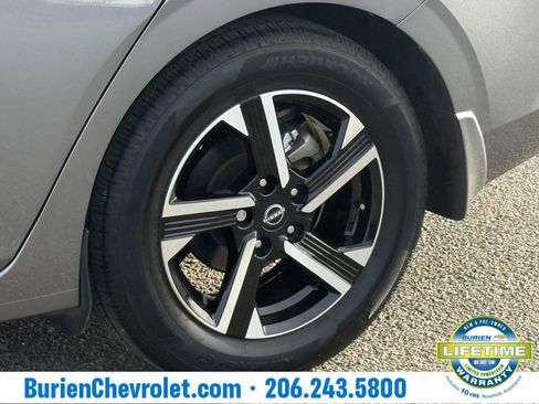 Used 2024 Nissan Sentra SV image 30