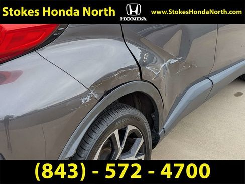 Used 2021 Toyota C-HR LE FWD image 4
