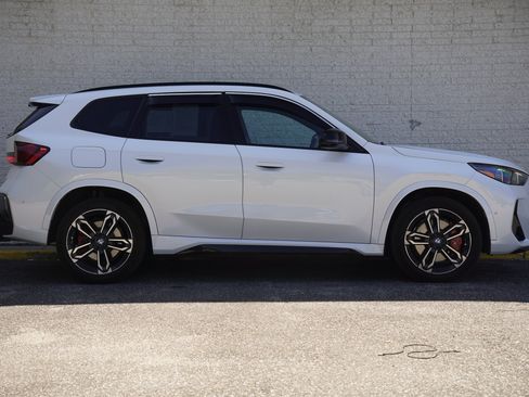 Used 2024 BMW X1 M35i w/ Premium Package AWD/4WD image 8