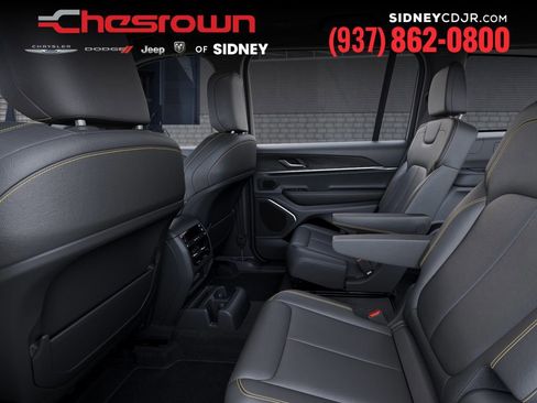 New 2026 Jeep Grand Cherokee L Limited AWD/4WD image 23