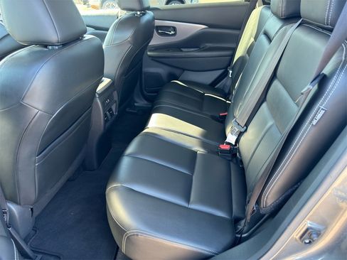 Used 2023 Nissan Murano SV image 14