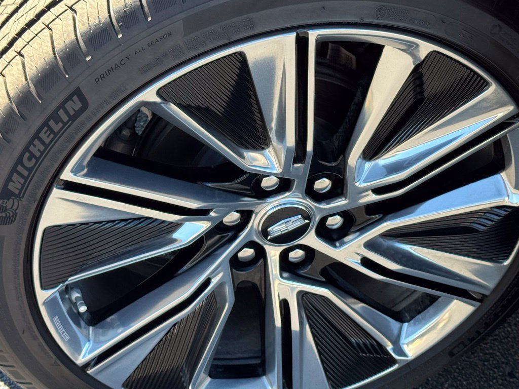 Certified 2026 Cadillac Lyriq Signature Luxury w/ Nappa Leather Package AWD/4WD image 13
