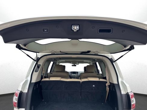 Used 2020 Nissan Armada Platinum w/ Captain's Chairs Package image 12