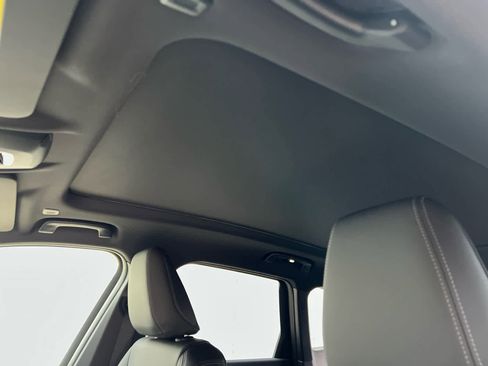 Used 2025 BMW X1 xDrive28i w/ Convenience Package image 14