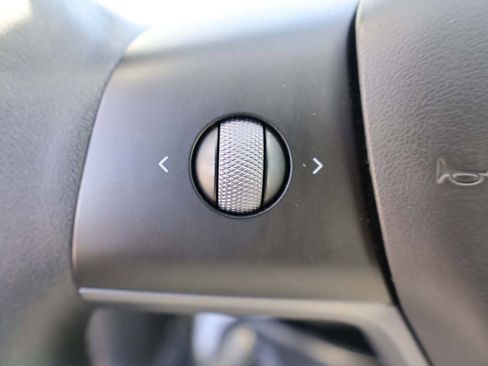 Used 2023 Tesla Model Y Long Range image 47