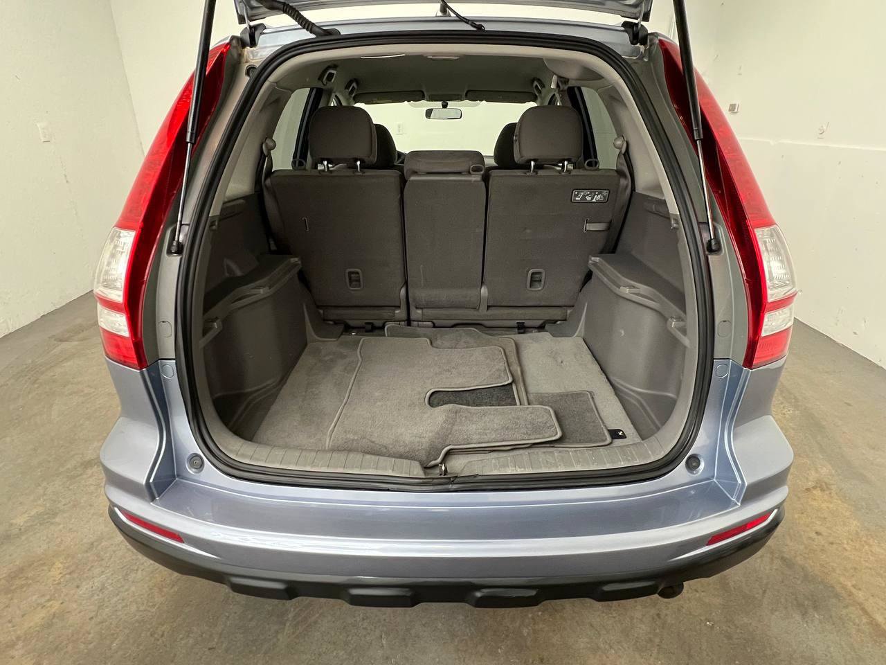 Used 2011 Honda CR-V SE image 24