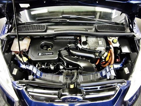 Used 2017 Ford C-MAX SE image 22