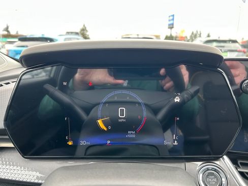 New 2026 Chevrolet Trax ACTIV w/ Sunroof Package image 16