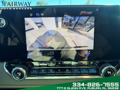 Used 2024 Chevrolet Colorado ZR2 w/ ZR2 Convenience Package III image 22