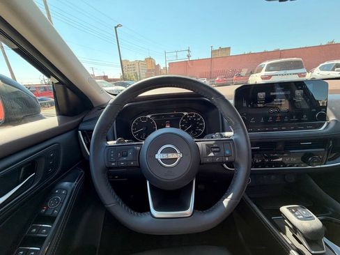 Certified 2023 Nissan Rogue SL w/ SL Premium Package FWD image 22