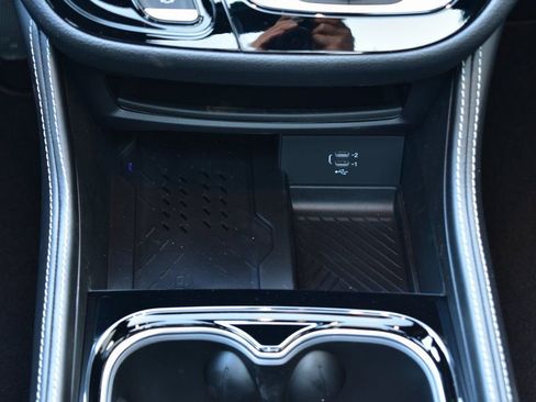 New 2026 Chrysler Pacifica Limited w/ S Appearance Package image 37