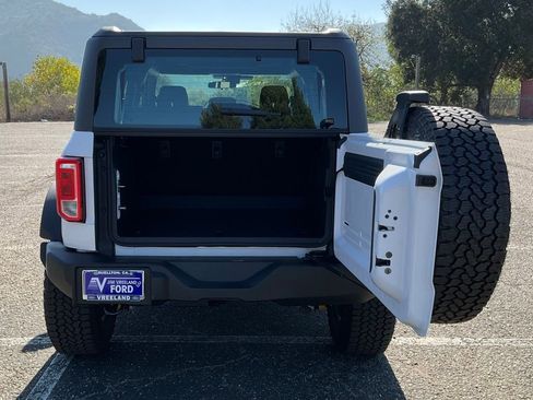 New 2025 Ford Bronco 4-Door w/ Sasquatch Package image 19