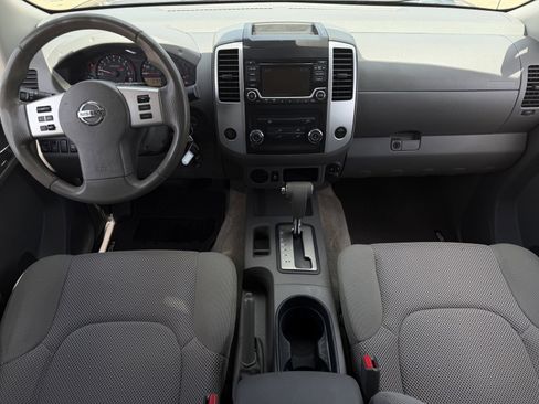 Used 2017 Nissan Frontier SV RWD image 12