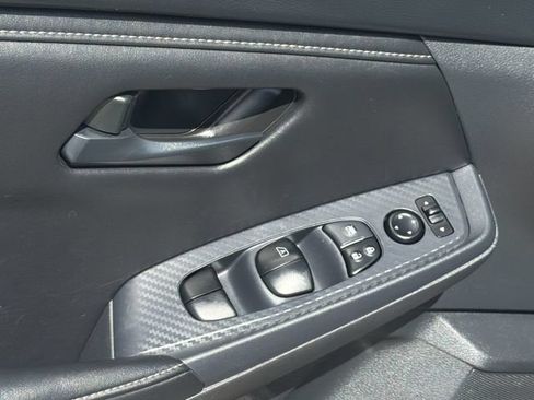 Used 2024 Nissan Sentra S FWD image 13