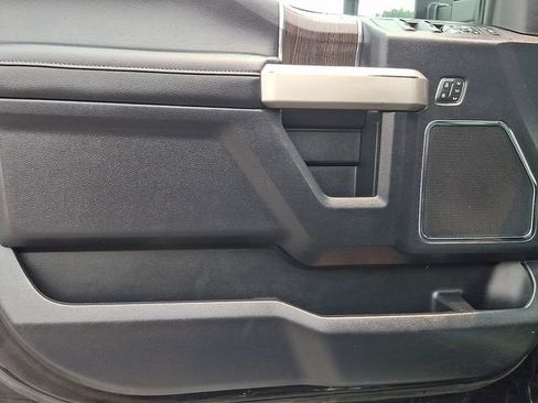 Used 2020 Ford F250 Lariat AWD/4WD image 12