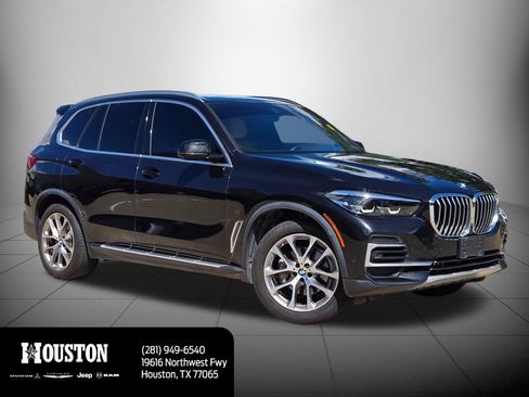 Used 2022 BMW X5 sDrive40i w/ Premium Package RWD image 3