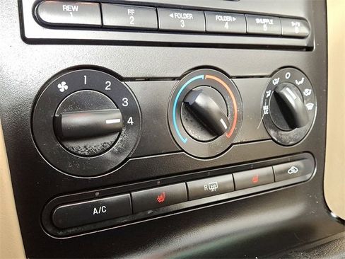 Used 2007 Ford Mustang GT Premium image 16