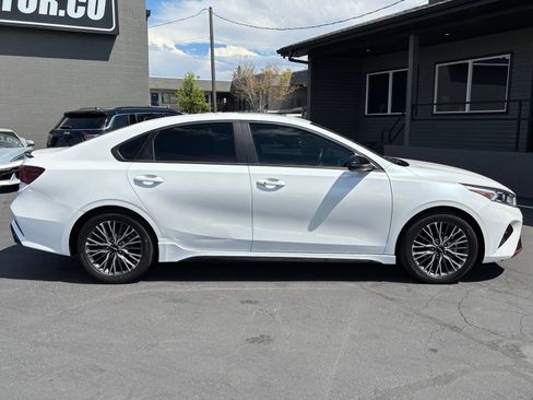 Used 2024 Kia Forte GT-Line w/ GT-Line Premium Package FWD image 5