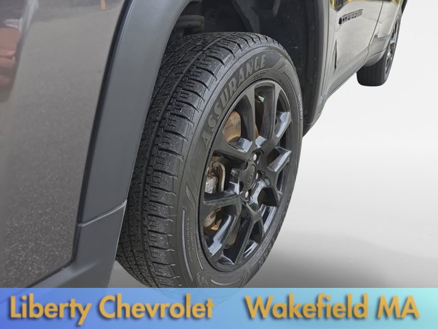Used 2023 Jeep Compass Latitude w/ Sun and Sound Group AWD/4WD image 10